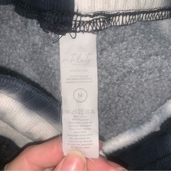 Balance Athletica Tie Dye Shorts size Medium - Picture 2 of 4